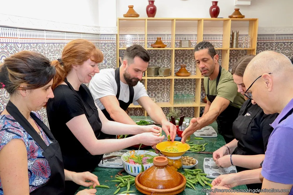 Guida Definitiva ai Corsi di Cucina a Marrakech: Impara i Segreti della Cucina Marocchina