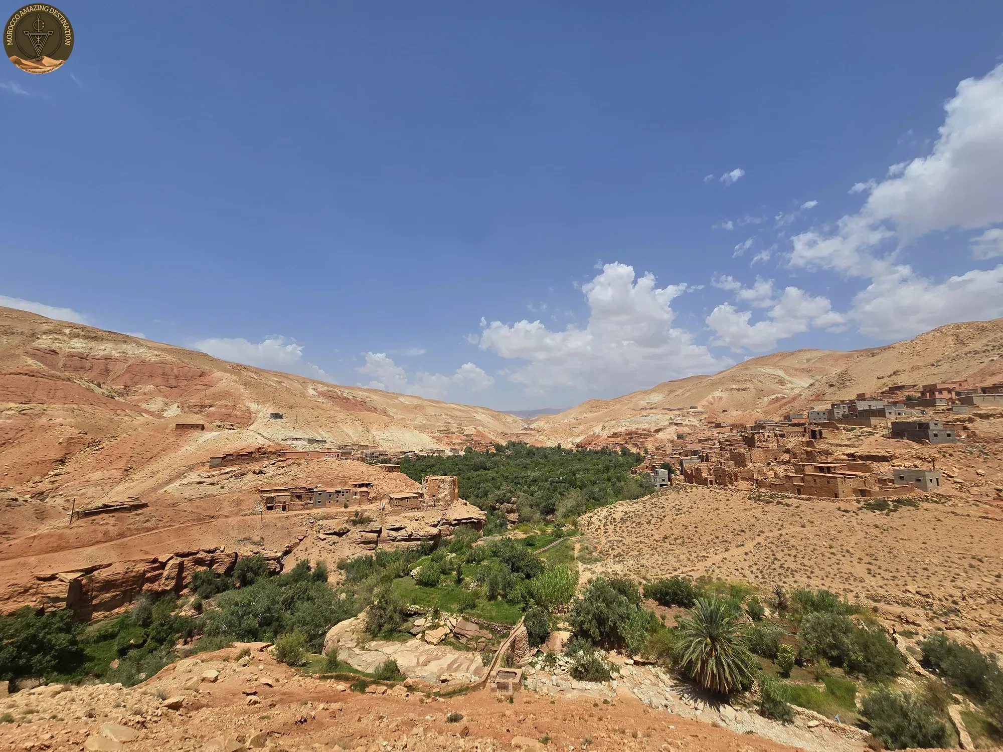 Kasbah e strada tortuosa della valle del Dades
