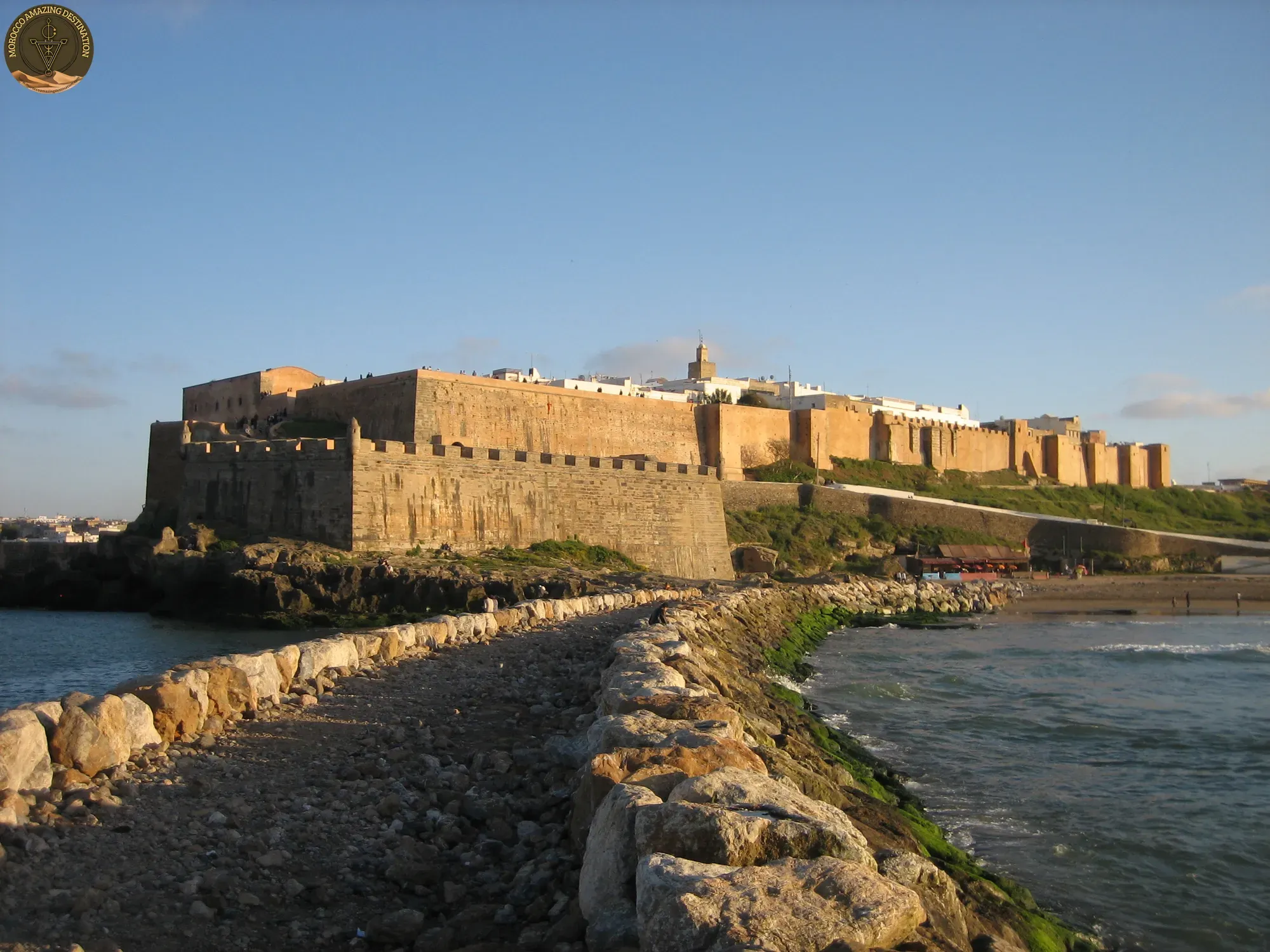 Murallas de la Kasbah de los Oudayas sobre el Atlántico
