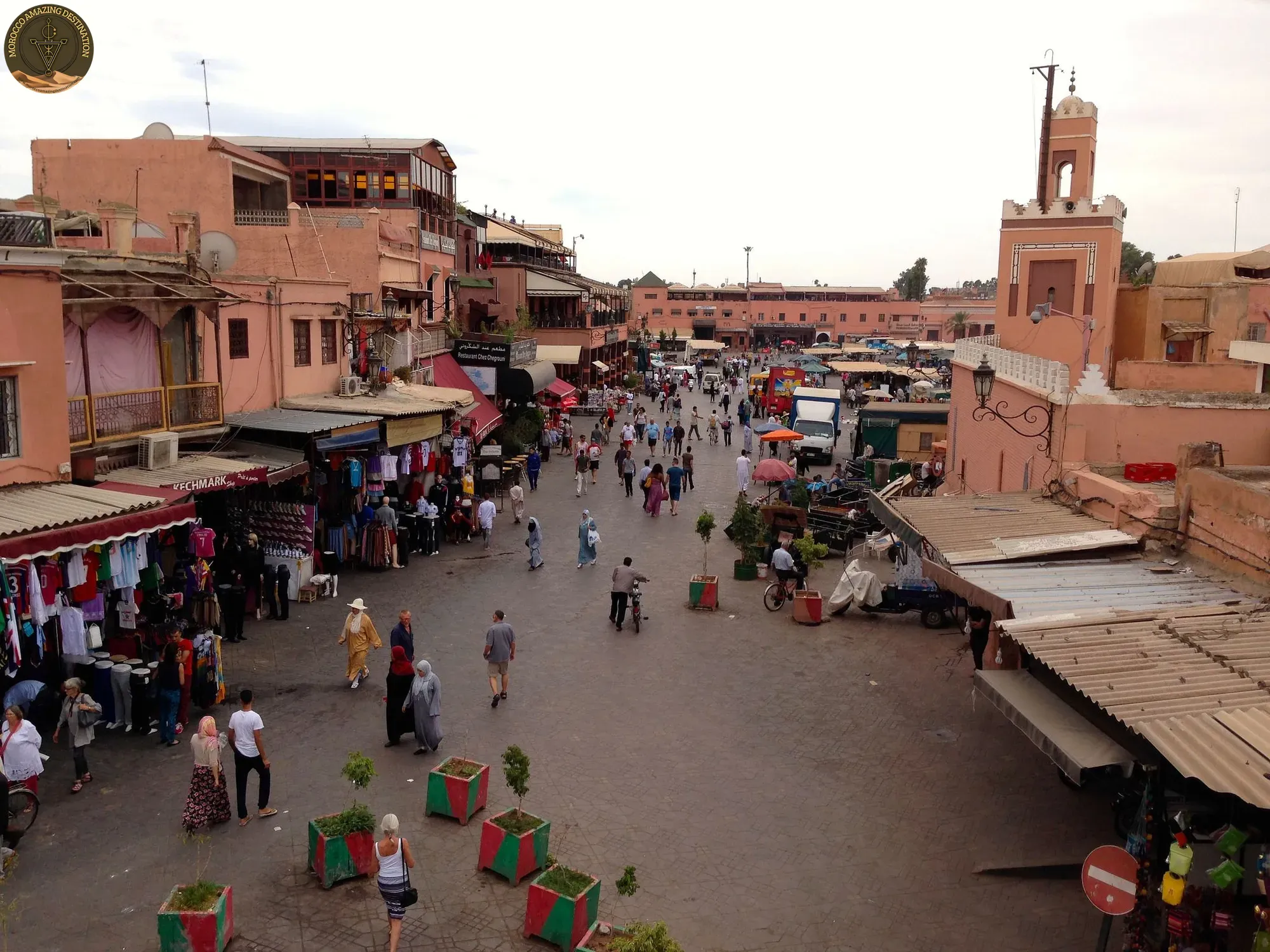 Guided tour through Marrakech medina alleys