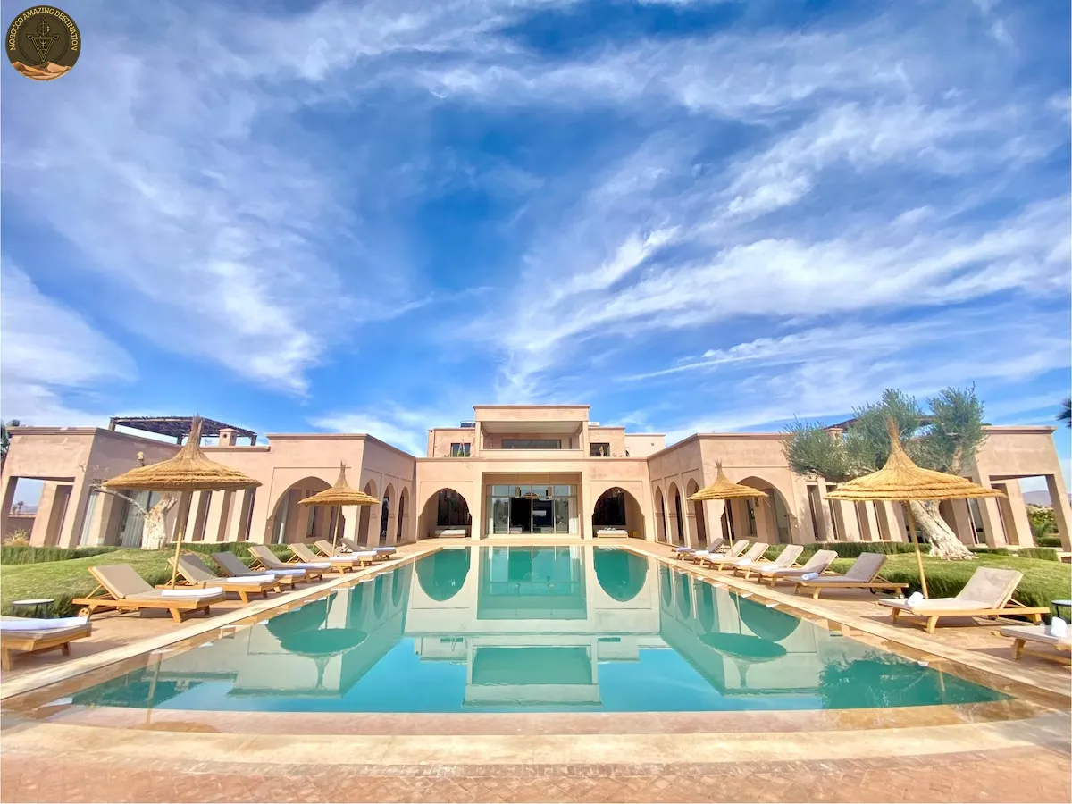 The Ultimate Guide to Villas in Marrakech: Luxury, Privacy, and Moroccan Charm